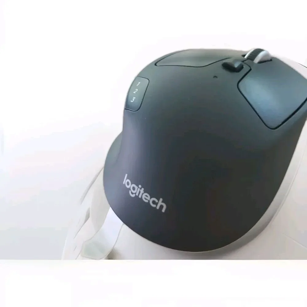 Logitech M720 Triathlon Multi-Device Wireless Mouse, Black